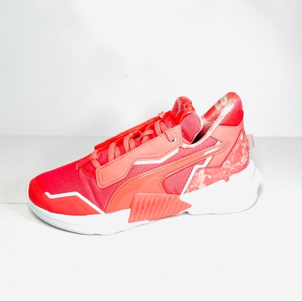 Puma Provoke XT Untamed Women’s Sneakers Georgia Peach Floral Size 8
